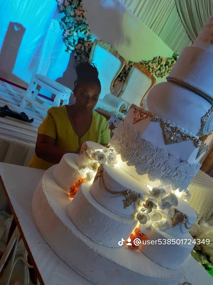 Weddingcake23